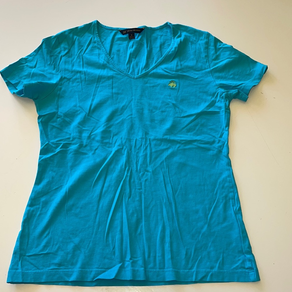 Brooks Brothers v-neck tshirt
